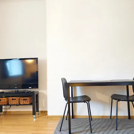 Studio, Fireplace, Super Location, Free Parking 塔林