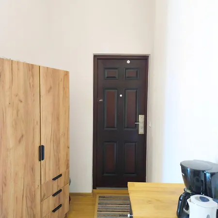 Studio, Fireplace, Super Location, Free Parking 塔林